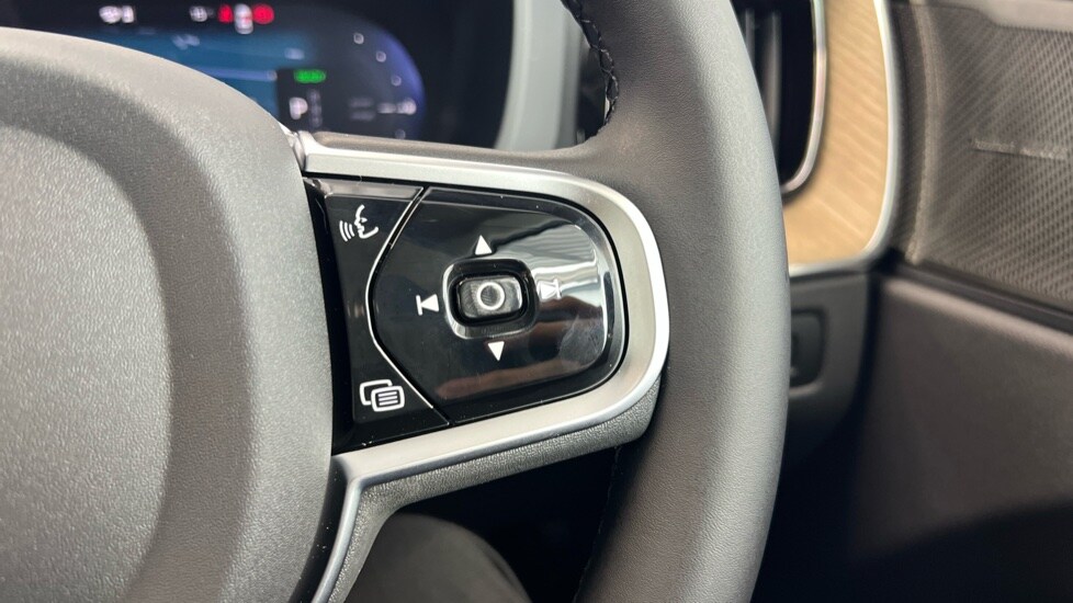 Used Volvo XC60 2026 for sale - 77799827: Photo 22