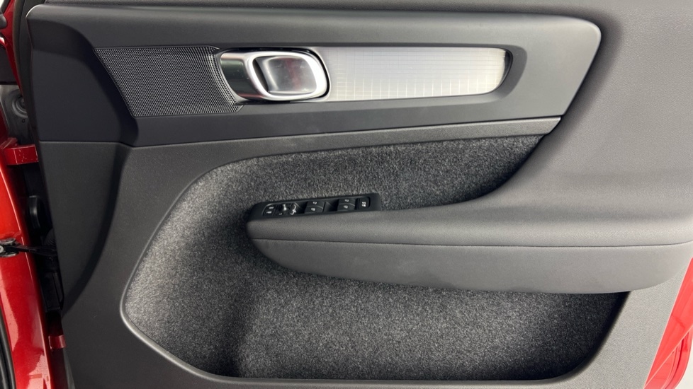 Used Volvo XC40 2022 for sale - 78049675: Photo 29