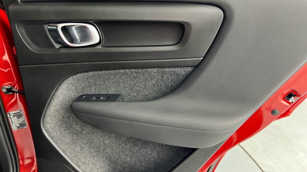 Used Volvo XC40 2022 for sale - 78049675: Photo 57