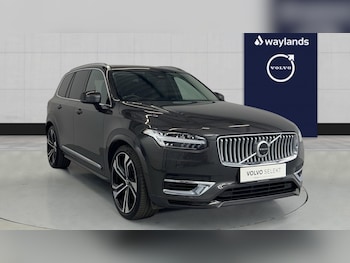 2024 - Recharge Ultimate, T8 AWD Plug-in hybrid, (22' Alloys, Massage Seats ) 5-Door