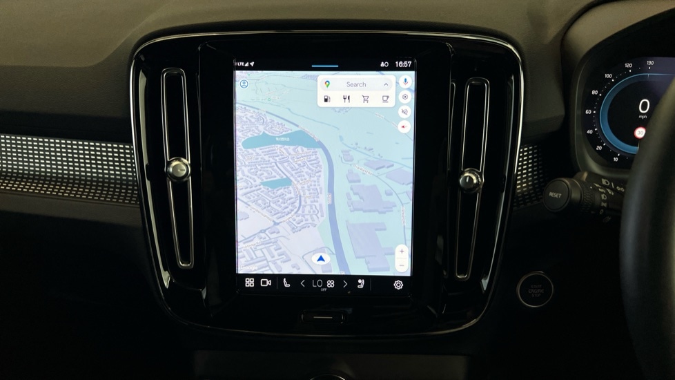 Used Volvo XC40 2023 for sale - 76528938: Photo 18