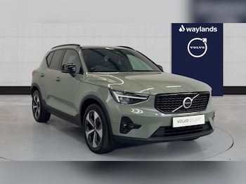 Used Volvo XC40 2023 for sale - 76528938: Photo