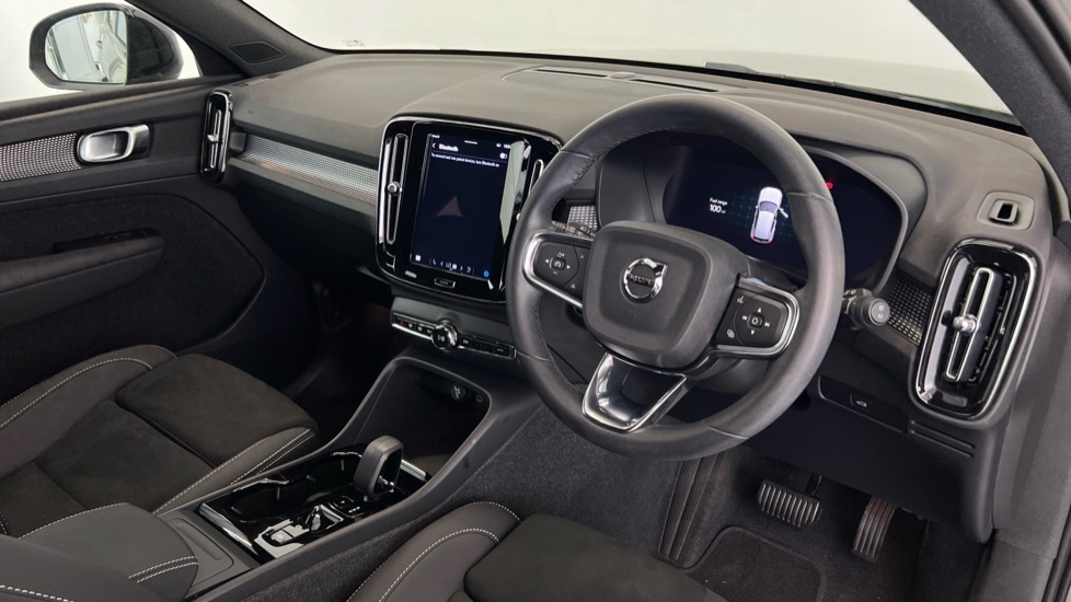 Used Volvo XC40 2023 for sale - 76528938: Photo 4