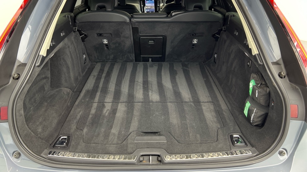 Used Volvo V90 2022 for sale - 76161331: Photo 38