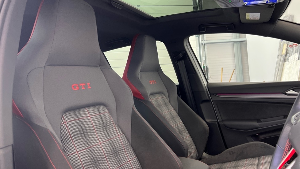 Used Volkswagen Golf 2025 for sale - 76438194: Photo 11