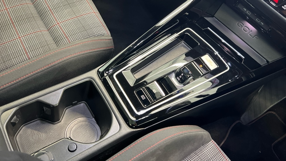 Used Volkswagen Golf 2025 for sale - 76438194: Photo 25