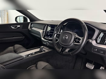 Used Volvo XC60 2021 for sale - 76804213: Photo