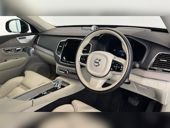 Used Volvo XC90 2024 for sale - 76501355: Photo