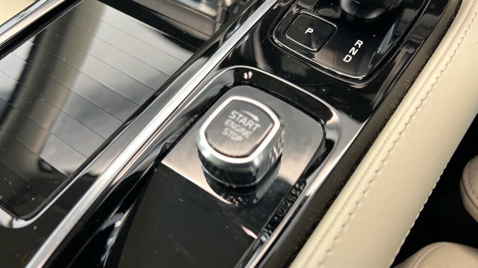 Used Volvo V90 2025 for sale - 76921837: Photo 27