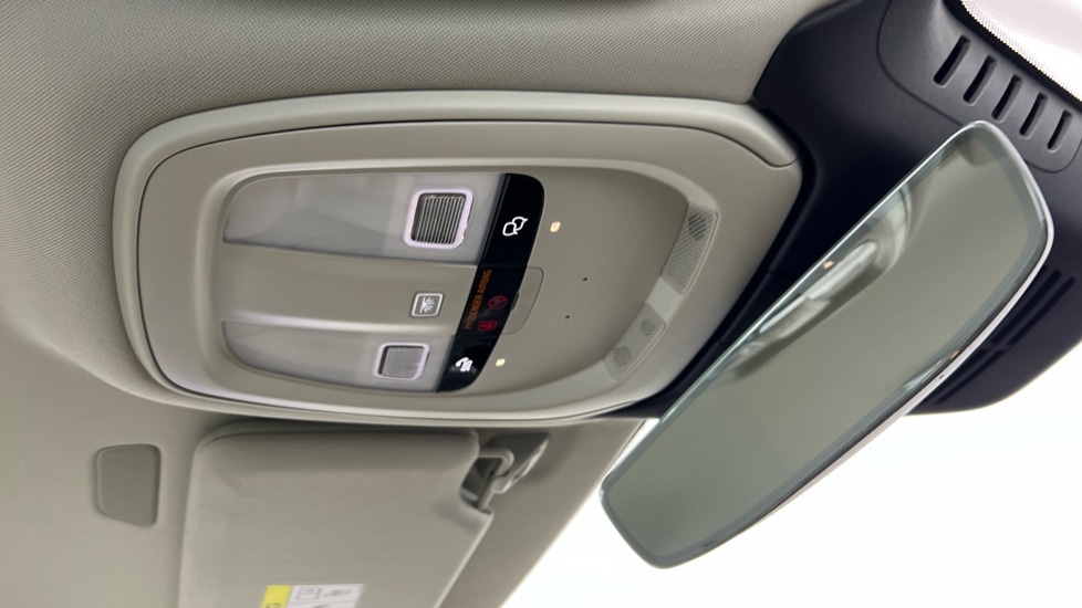 Used Volvo V90 2025 for sale - 76921837: Photo 28