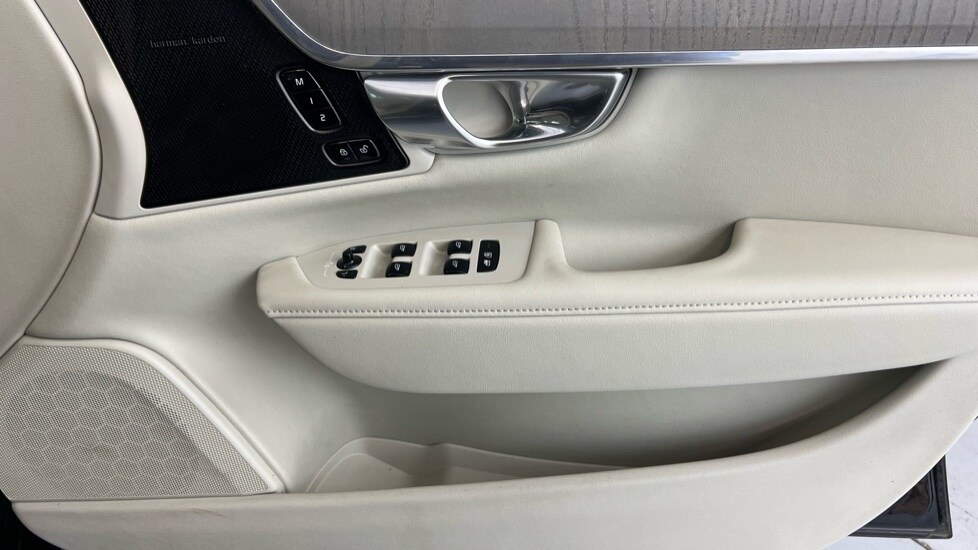 Used Volvo V90 2025 for sale - 76921837: Photo 29