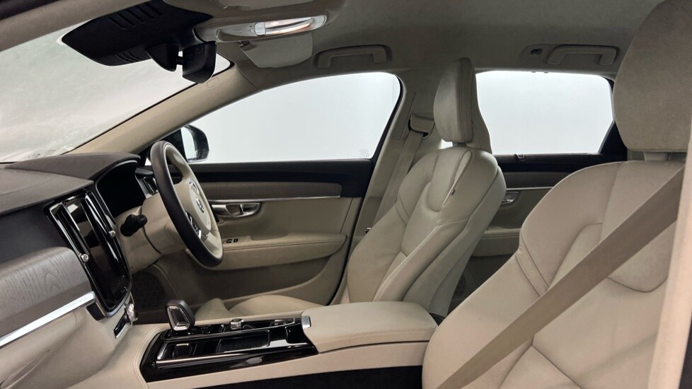 Used Volvo V90 2025 for sale - 76921837: Photo 36