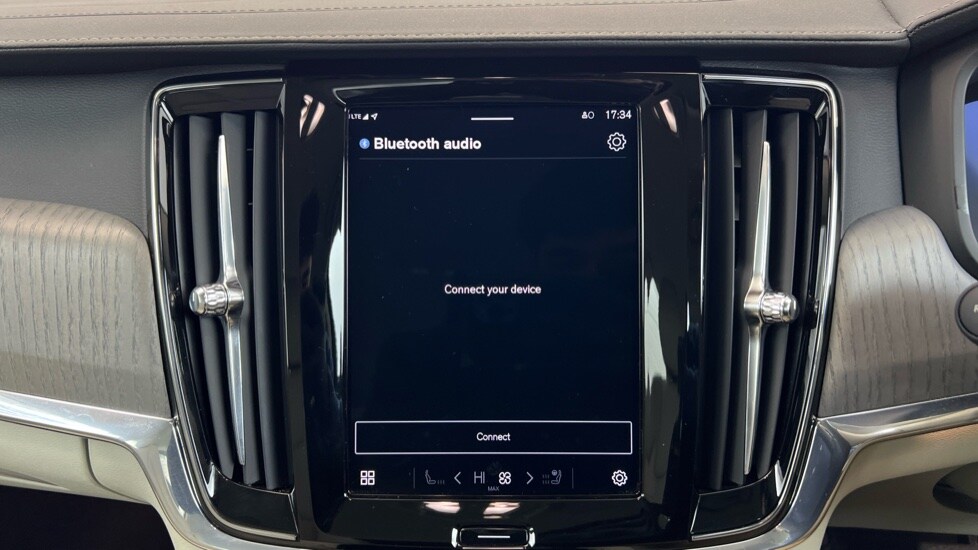 Used Volvo V90 2025 for sale - 76921837: Photo 58