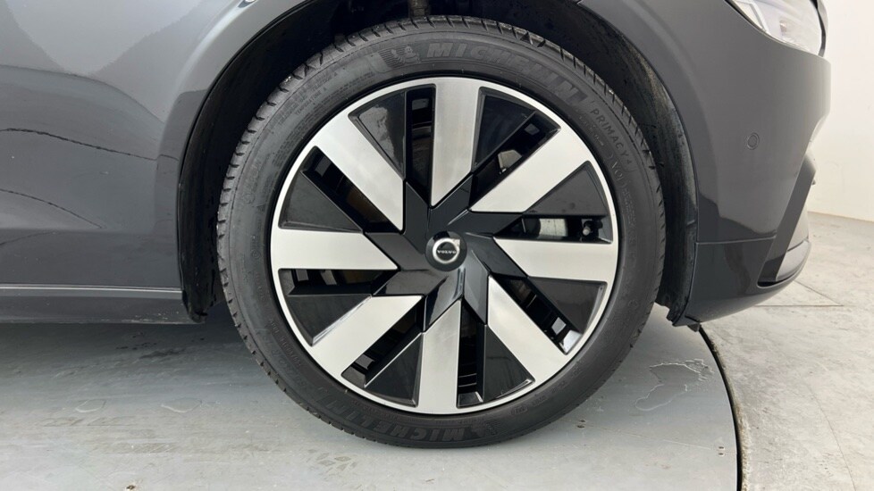 Used Volvo V90 2025 for sale - 76921837: Photo 9