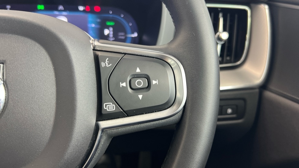 Used Volvo XC60 2022 for sale - 77333183: Photo 22