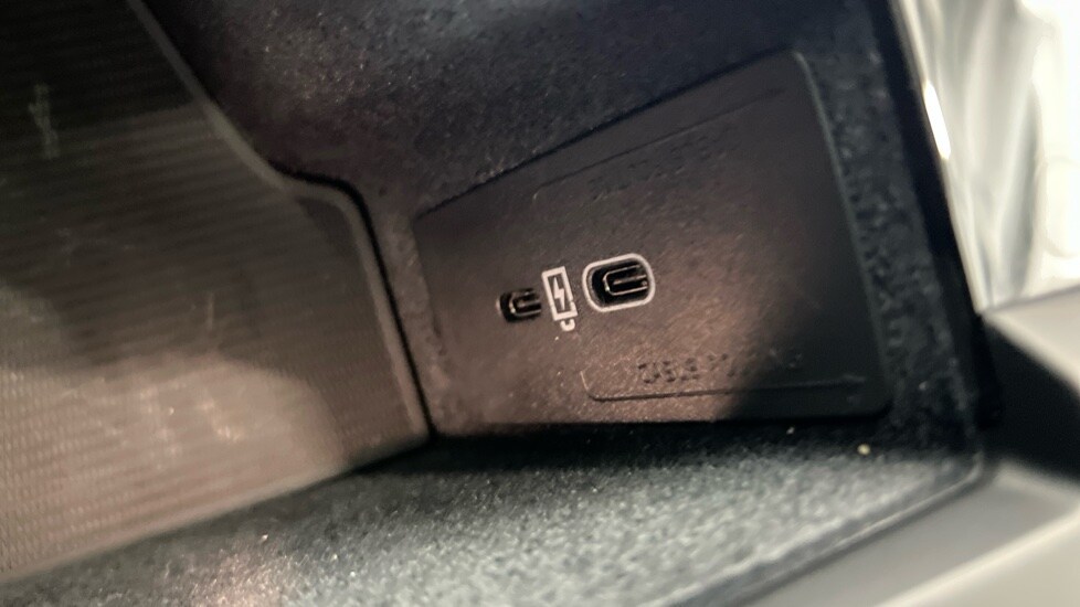 Used Volvo XC60 2022 for sale - 77333183: Photo 48