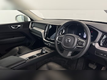 Used Volvo XC60 2022 for sale - 77333183: Photo