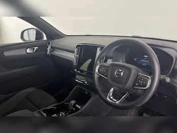Used Volvo XC40 2024 for sale - 77778502: Photo
