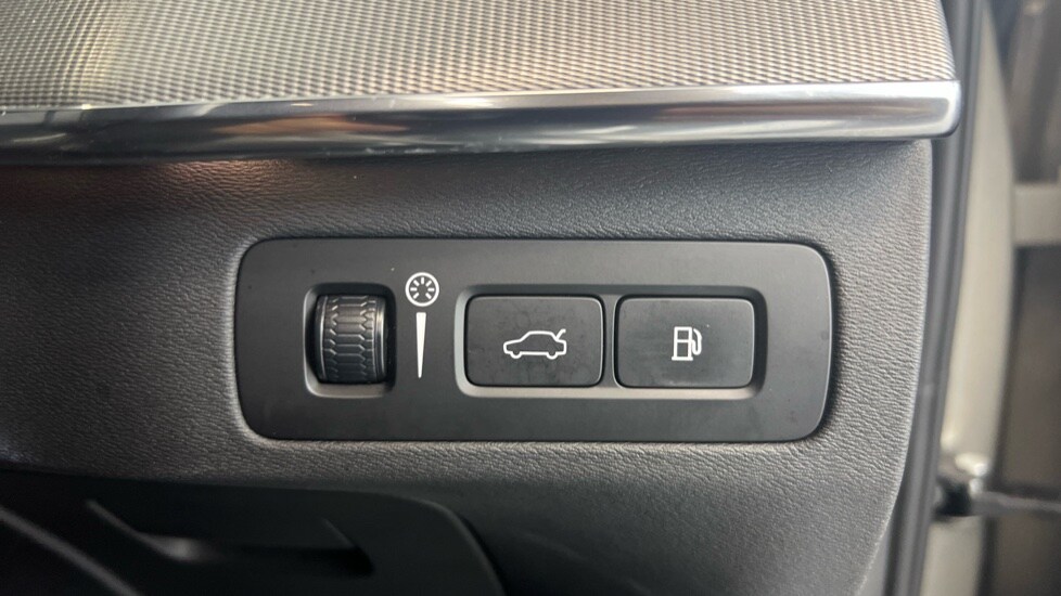 Used Volvo XC90 2020 for sale - 77826435: Photo 67