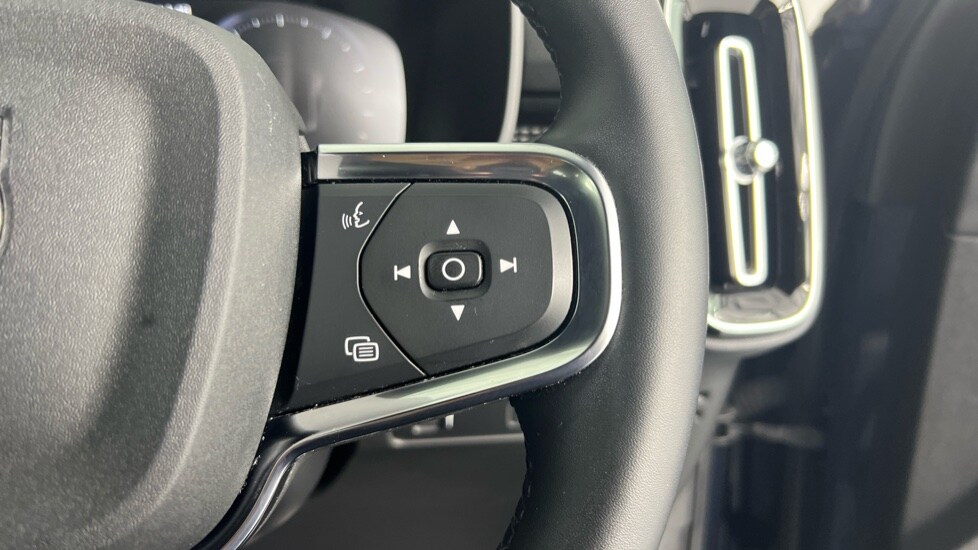 Used Volvo XC40 2021 for sale - 78088588: Photo 22