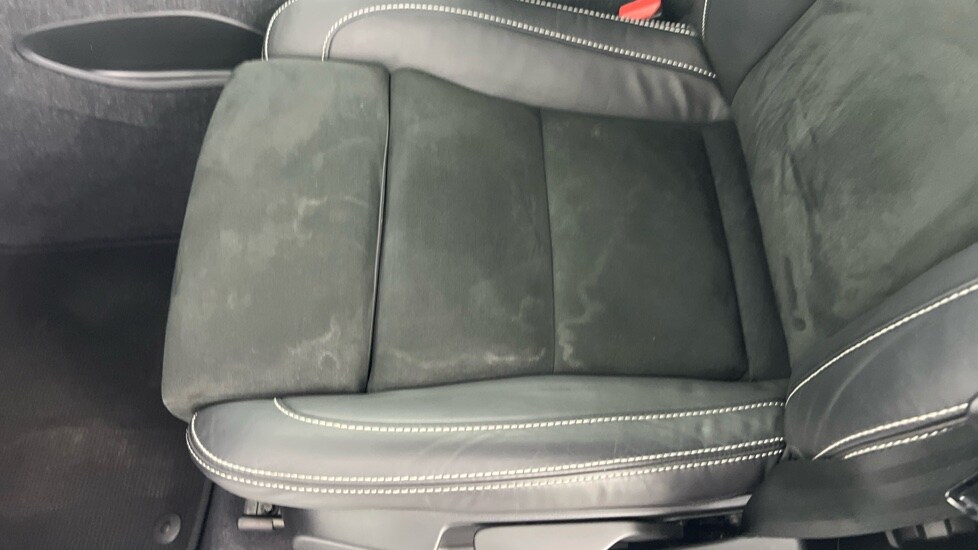 Used Volvo XC40 2021 for sale - 78088588: Photo 39