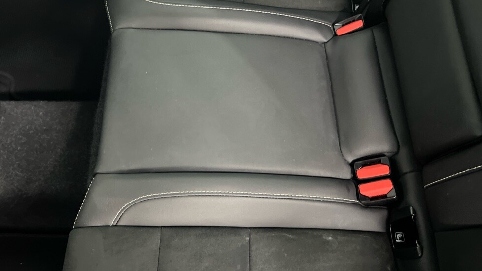 Used Volvo XC40 2021 for sale - 78088588: Photo 48