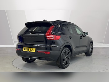 Used Volvo XC40 2025 for sale - 76738132: Photo