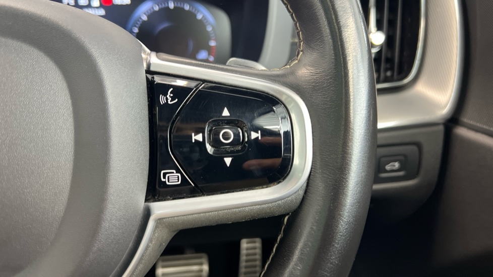 Used Volvo XC60 2019 for sale - 76652334: Photo 22