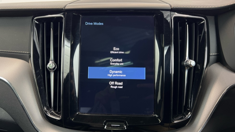 Used Volvo XC60 2019 for sale - 76652334: Photo 56