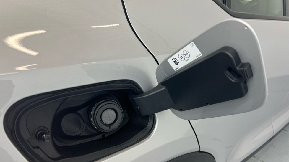 Used Volvo XC40 2024 for sale - 77994999: Photo 16