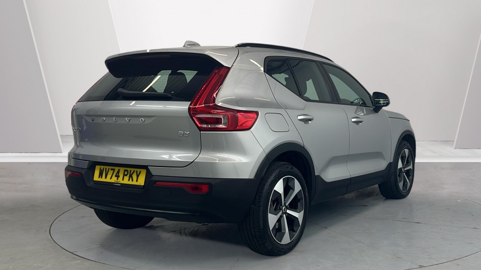 Used Volvo XC40 2024 for sale - 77994999: Photo 2