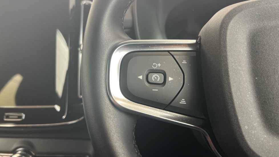 Used Volvo XC40 2024 for sale - 77994999: Photo 21