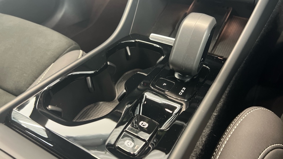 Used Volvo XC40 2024 for sale - 77994999: Photo 25