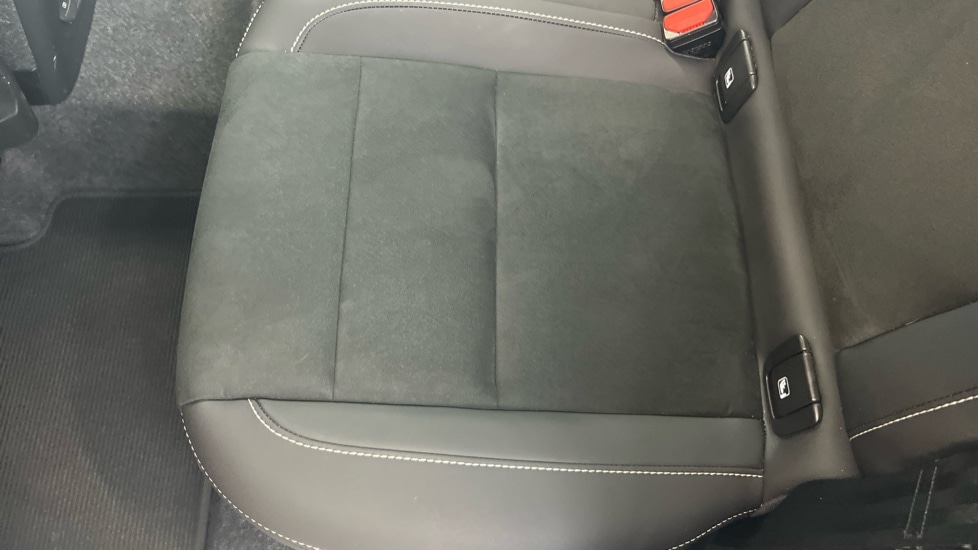 Used Volvo XC40 2024 for sale - 77994999: Photo 45