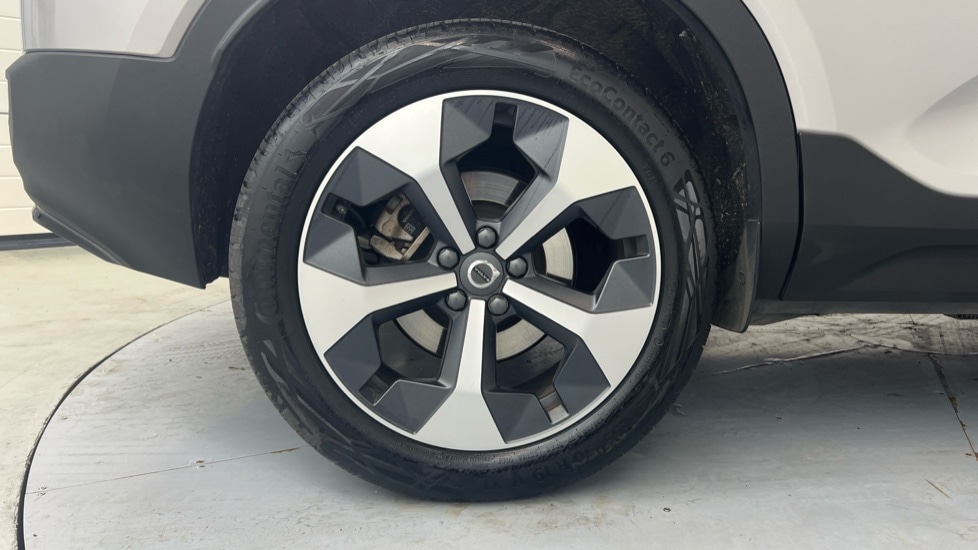 Used Volvo XC40 2024 for sale - 77994999: Photo 56