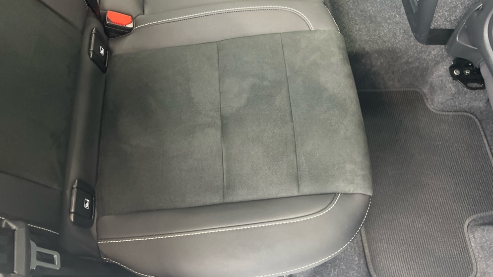 Used Volvo XC40 2024 for sale - 77994999: Photo 57