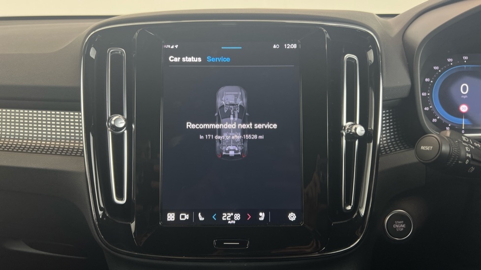 Used Volvo XC40 2024 for sale - 77994999: Photo 79