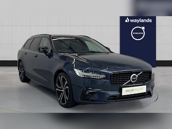 Used Volvo V90 2023 for sale - 77281010: Photo