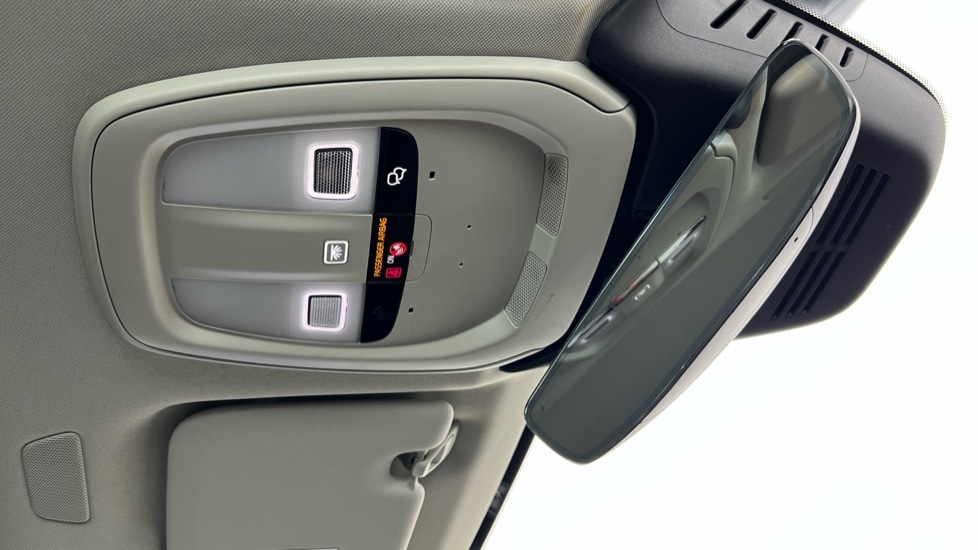 Used Volvo XC60 2023 for sale - 76942902: Photo 28