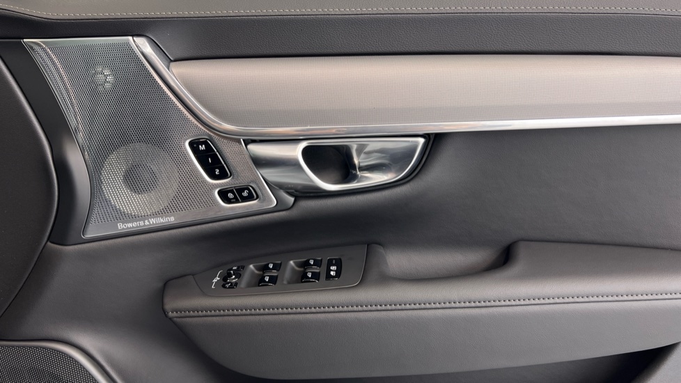 Used Volvo V90 2025 for sale - 76552412: Photo 29