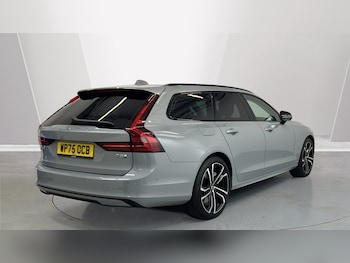 Used Volvo V90 2025 for sale - 76552412: Photo