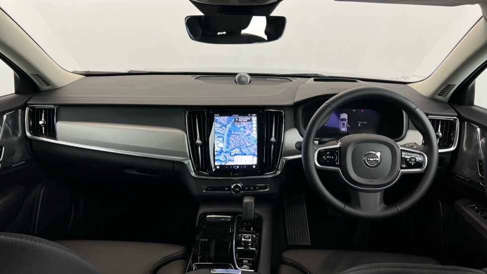 Used Volvo V90 2025 for sale - 76552412: Photo 5