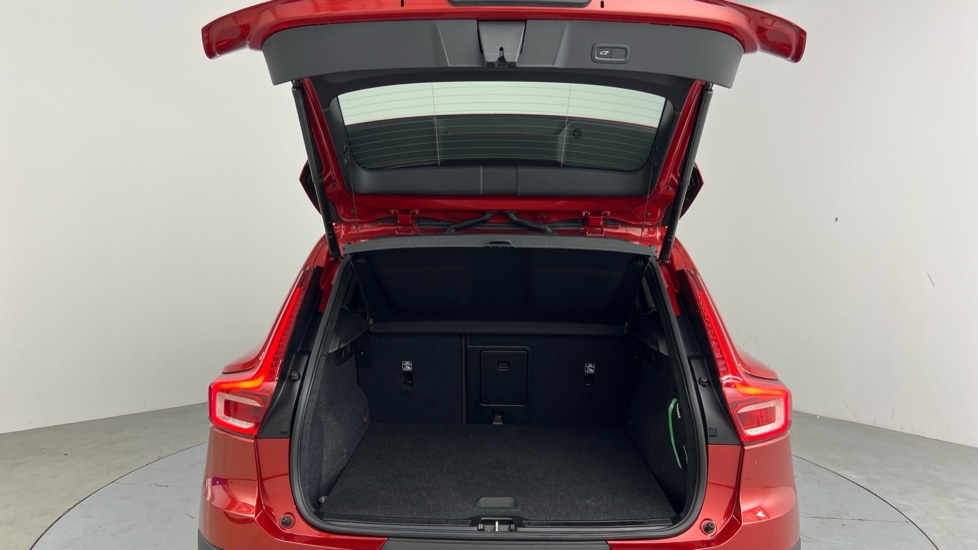 Used Volvo XC40 2022 for sale - 77971799: Photo 13