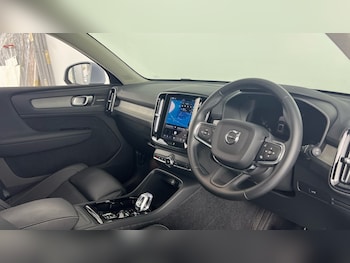 Used Volvo XC40 2025 for sale - 78963559: Photo