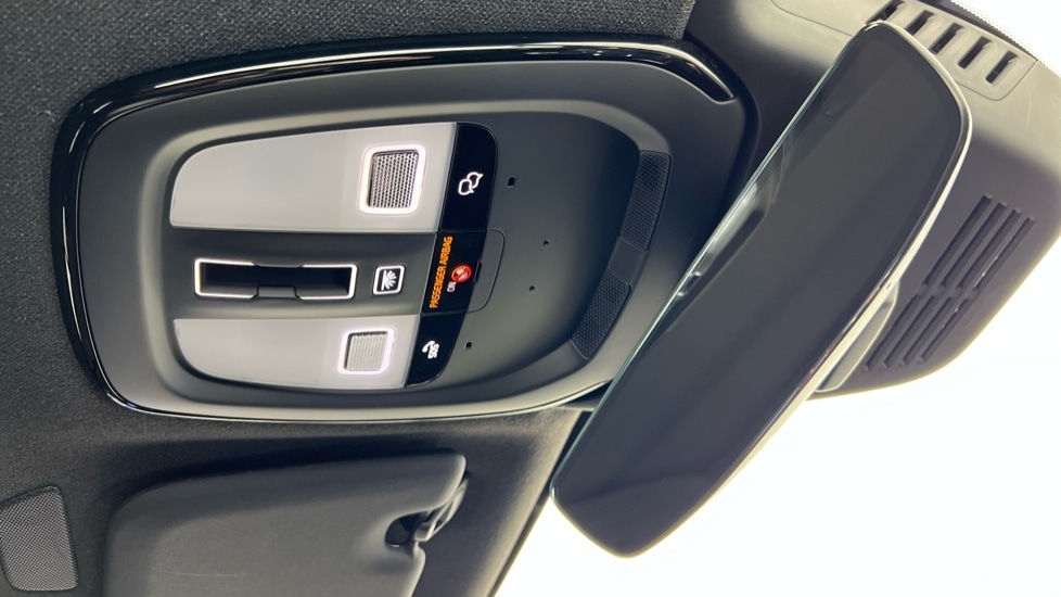 Used Volvo XC40 2024 for sale - 77261532: Photo 28