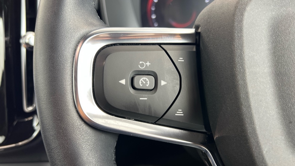 Used Volvo XC40 2022 for sale - 76664426: Photo 21