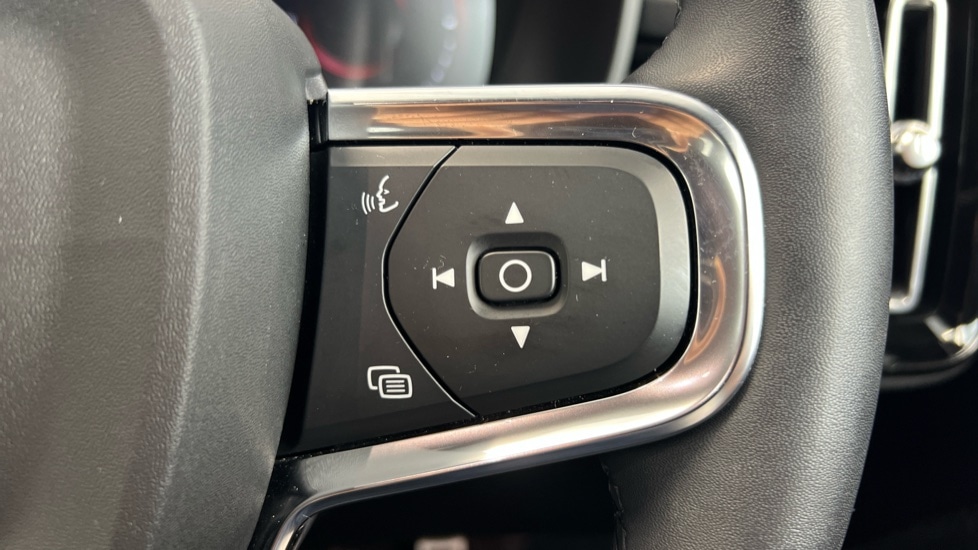 Used Volvo XC40 2022 for sale - 76664426: Photo 22