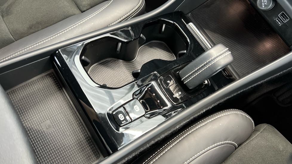 Used Volvo XC40 2022 for sale - 76664426: Photo 25