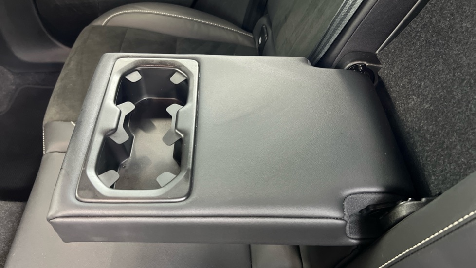 Used Volvo XC40 2022 for sale - 76664426: Photo 34