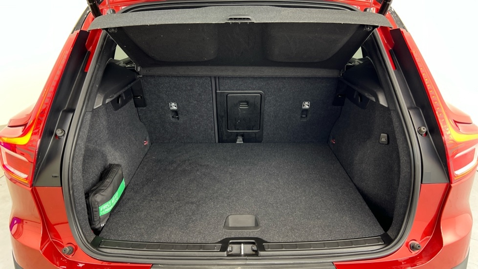 Used Volvo XC40 2022 for sale - 76664426: Photo 39